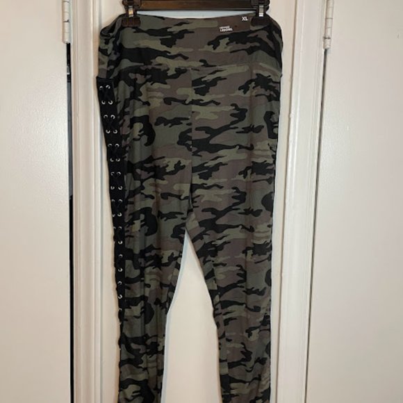 Camo High Waist Leggings XL - Picture 1 of 5